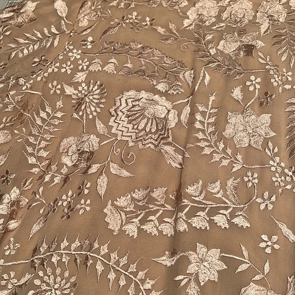 Beautiful and HOT show off this top impressive and sharp - Picture 5 of 8